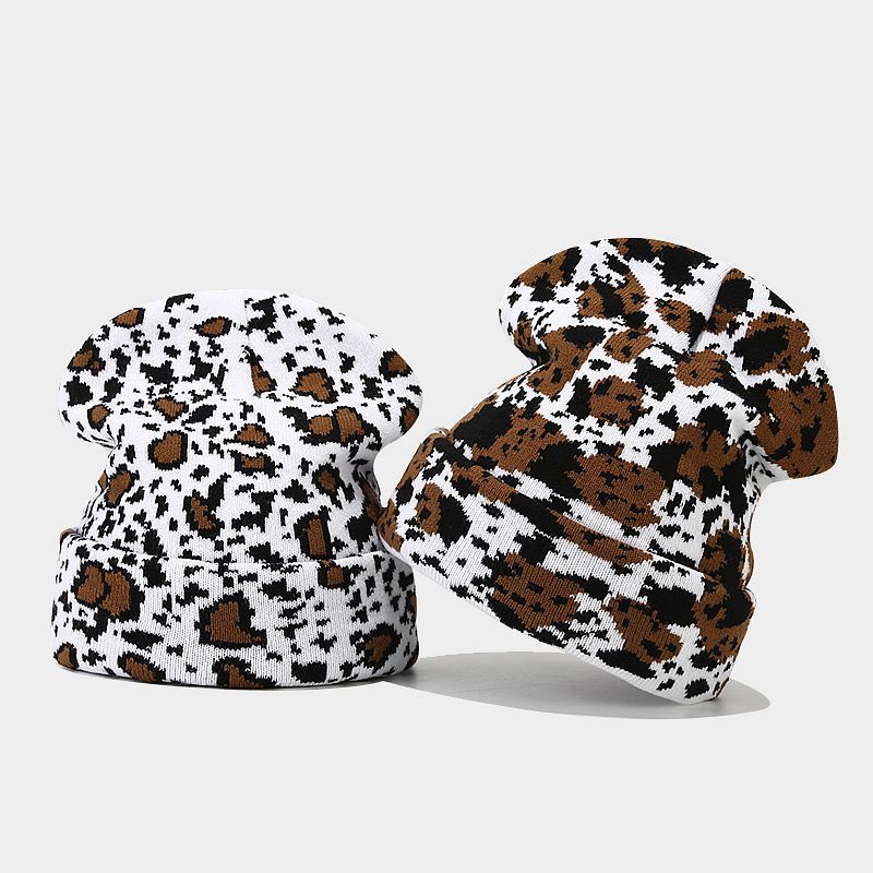 Wholesale Cow Pattern Leopard Jacquard Knitted Hat Thickened Warm Wool Hat